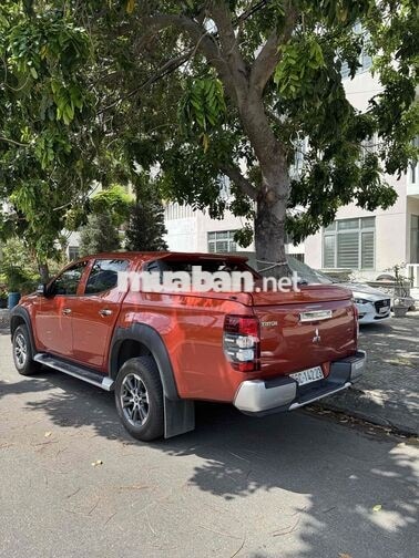 Mitsubishi Triton 4x2 AT 2020 130000 km
