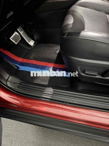 Mazda CX-30 Đỏ Da 5 chỗ