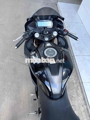 Yamaha R15V3 2020 Đen 10 ngàn km