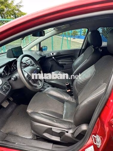 Ford Fiesta 1.0 Đỏ