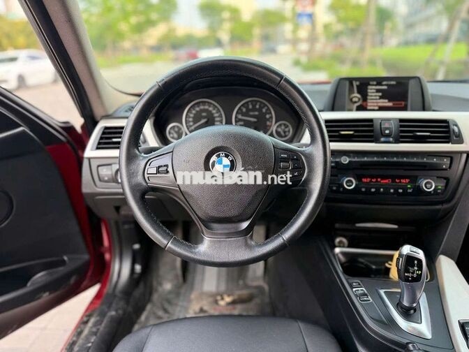 BMW 320i 2014 Đỏ 9 vạn km