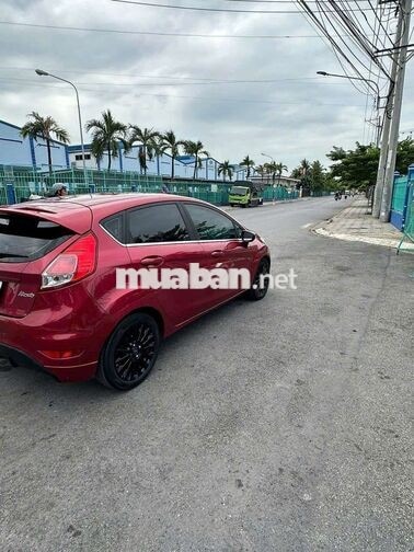 Ford Fiesta 1.0 Đỏ