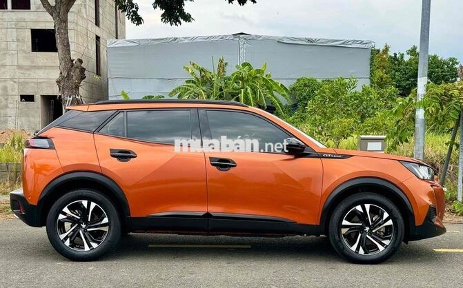 Peugeot 2008 GT Line 2022 56000 km Cam