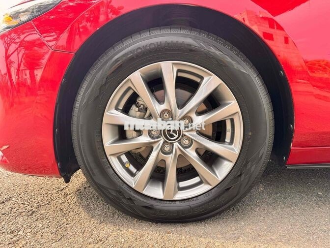 Mazda 3 1.5L Luxury 2024 Tự động 6 cấp Xăng Đỏ