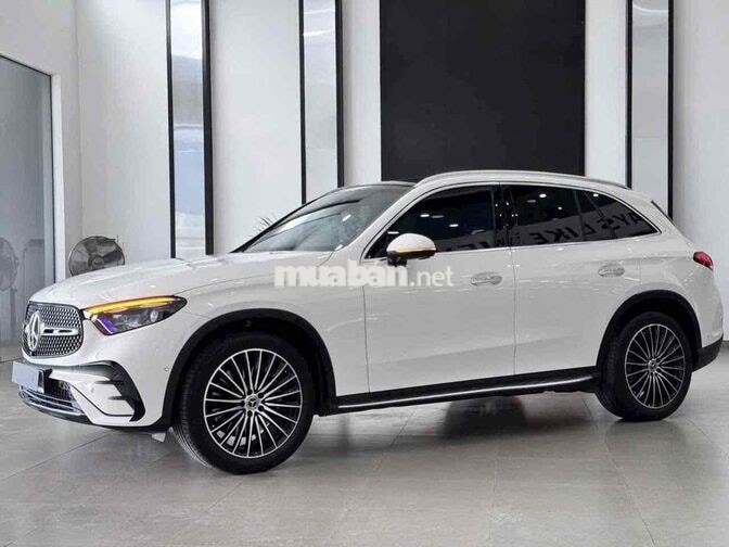 Mercedes GLC300 4Matic V1 2024 Lướt 26.000km