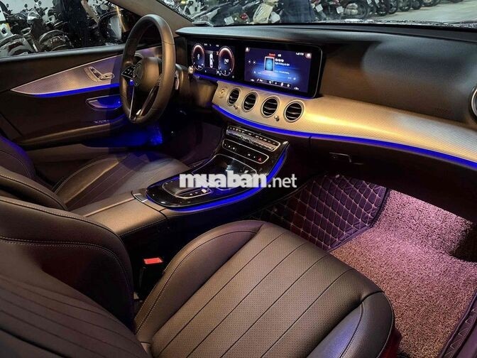 Mercedes-Benz E180 2022 V1 Đỏ 16.600km