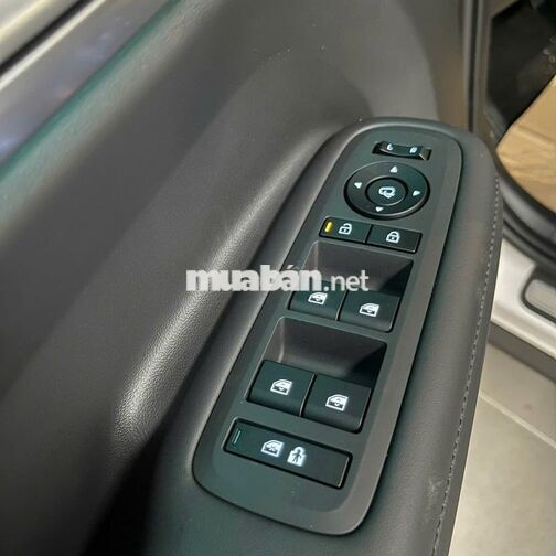 Hyundai Santa Fe Prestige 2025 Trắng