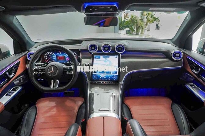 Mercedes GLC300 4Matic V1 2024 Lướt 26.000km