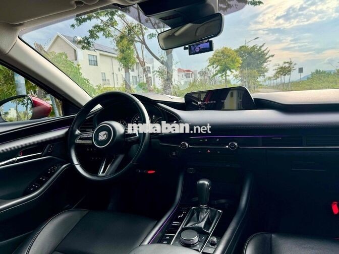 Mazda 3 1.5L Luxury 2024 Tự động 6 cấp Xăng Đỏ
