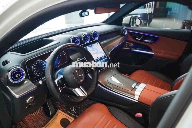 Mercedes GLC300 4Matic V1 2024 Lướt 26.000km