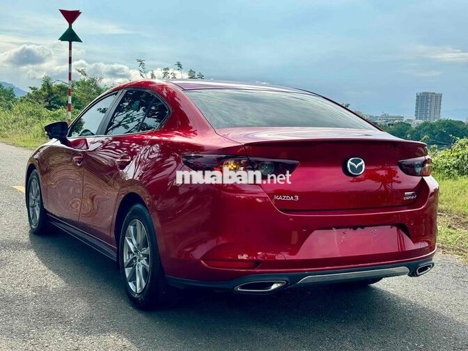 Mazda 3 1.5L Luxury 2024 Tự động 6 cấp Xăng Đỏ