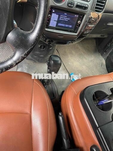 Hyundai Starex 6 chỗ tự động 2004 Nâu