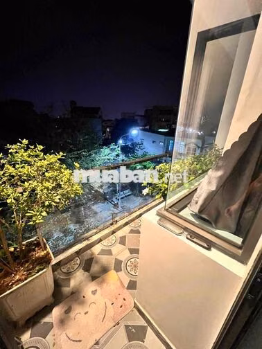 phòng trọ , có cho ở ghép , giờ giất tự do sinh hoạt như ở nhà mình