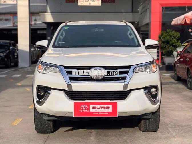 Toyota Fortuner 2017 Trắng Xăng Giá tốt gọi em
