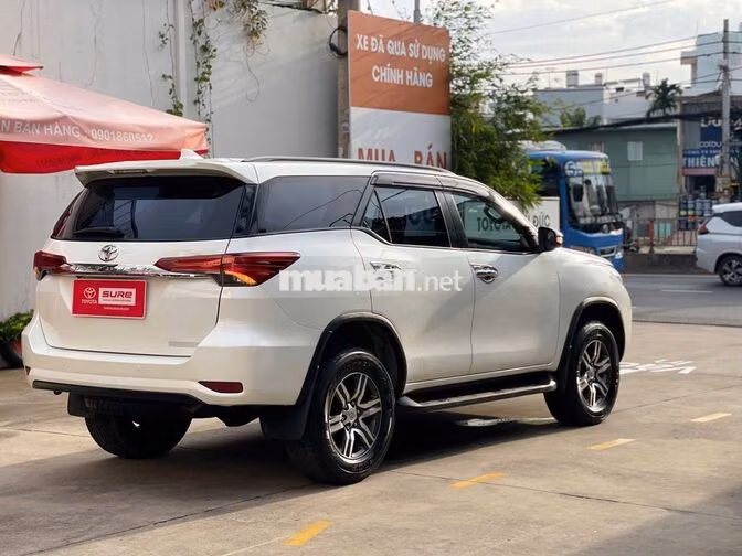 Toyota Fortuner 2017 Trắng Xăng Giá tốt gọi em