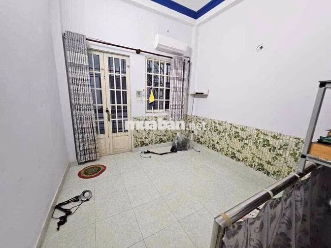 Cho thuê nhà nguyên căn thuộc phan huy ích p 12 giá 5 tr 5 / th