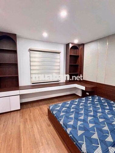 Cho thuê nhà Mỹ Đình DT 45m2 x 5 tầng 4PN 12tr 🔥