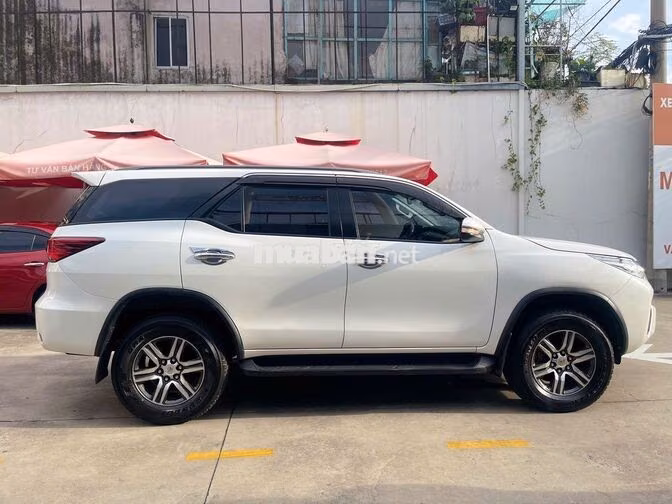 Toyota Fortuner 2017 Trắng Xăng Giá tốt gọi em