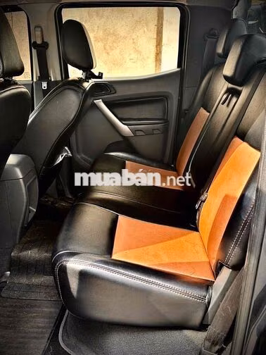 Ford Ranger XLS AT 2016 Tự động Xám 120000 km