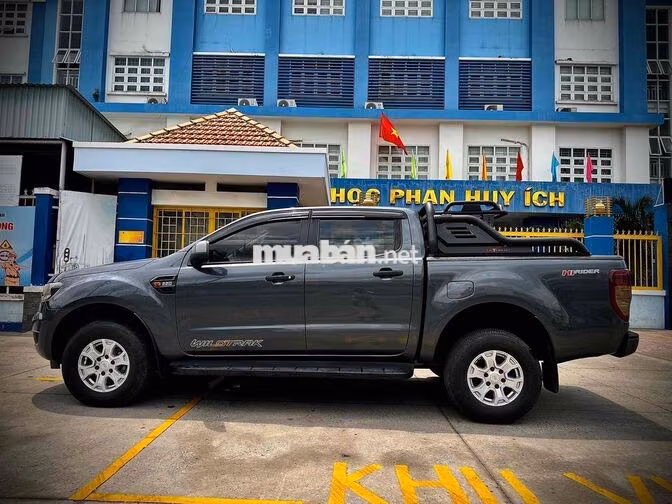 Ford Ranger XLS AT 2016 Tự động Xám 120000 km