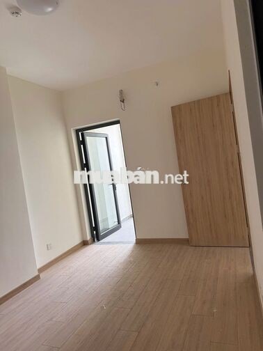 Cho thuê CH Aurora 3PN view thoáng đẹp, giá tốt 10,5tr, tiện ích đủ