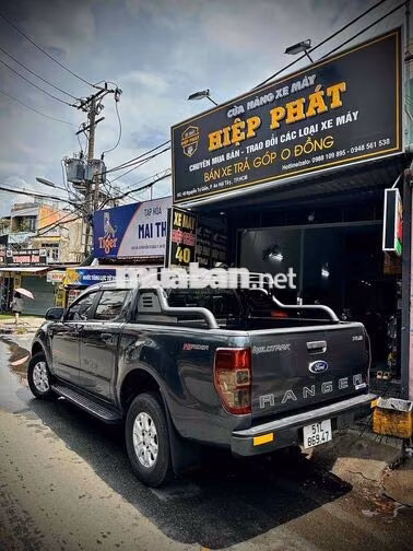 Ford Ranger XLS AT 2016 Tự động Xám 120000 km