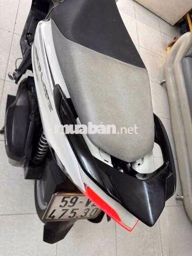 Airblade 2016 Trắng Chính Chủ Ký