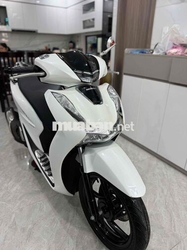 Honda SH 125i 2021 Trắng đen