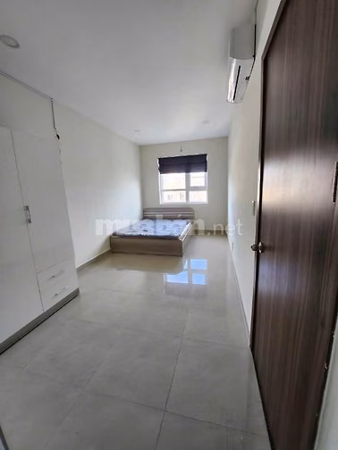 Chung cư Central, Phạm Văn HAi, TB: 2p ngủ, căn góc, 12,5tr/th