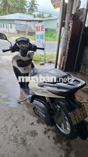 SYM Shark Trắng Xe tay ga