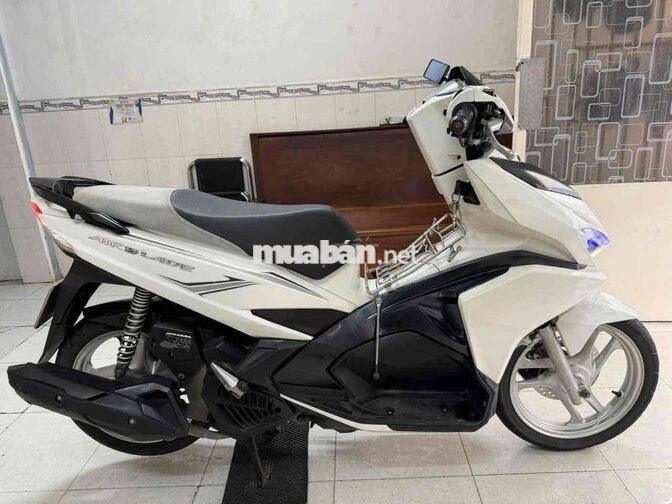 Airblade 2016 Trắng Chính Chủ Ký