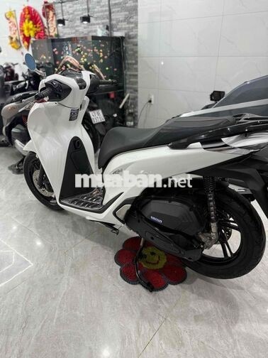 Honda SH 125i 2021 Trắng đen