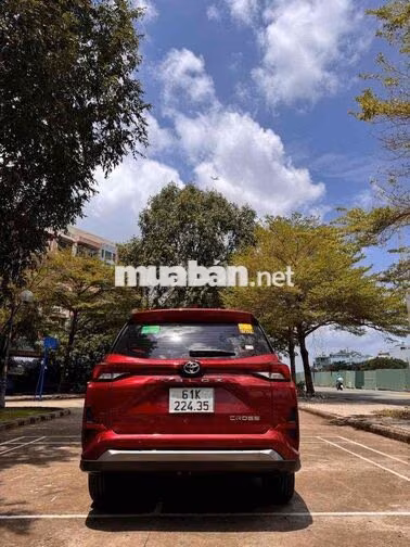 Toyota Veloz Cross 1.5 TOP 2023 AT, Góp 180tr