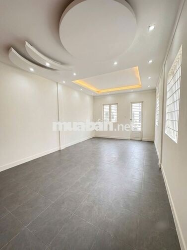 Cho thuê nhà nguyên căn Lê Văn Sỹ, P12 , Q3- 5x17m, 4 Tầng, 340m Trống