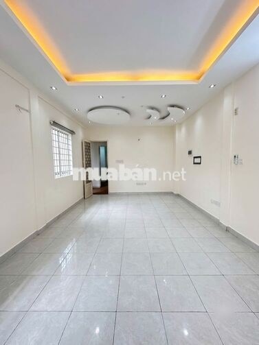 Cho thuê nhà nguyên căn Lê Văn Sỹ, P12 , Q3- 5x17m, 4 Tầng, 340m Trống