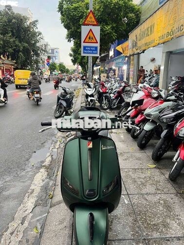 Vespa 50cc 2025 Xanh Đã sử dụng