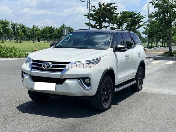 Toyota Fortuner 2017 2 cầu Trắng 67.000km