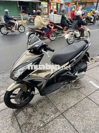 Honda Air Blade 2024 Đen, Vàng đồng