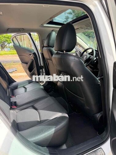 Mazda Mazda3 2018 57000km Trắng