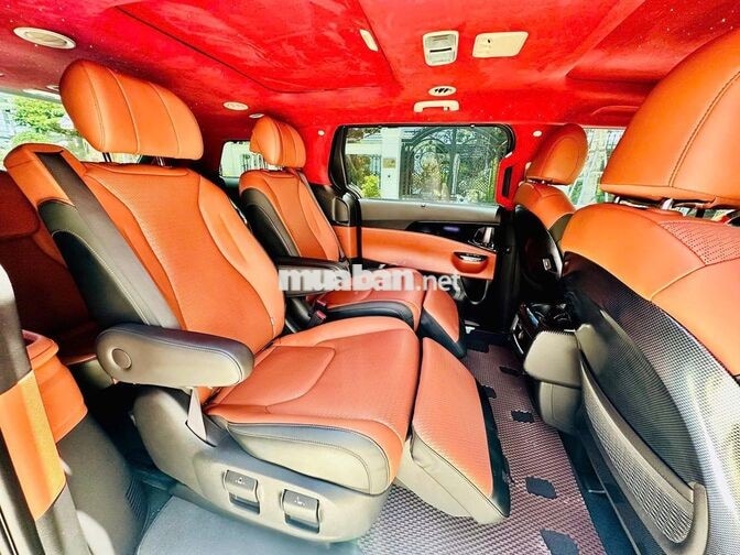 Kia Carnival Signature sản xuất 2023