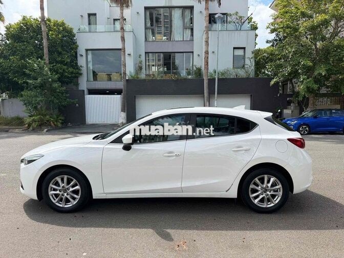 Mazda Mazda3 2018 57000km Trắng