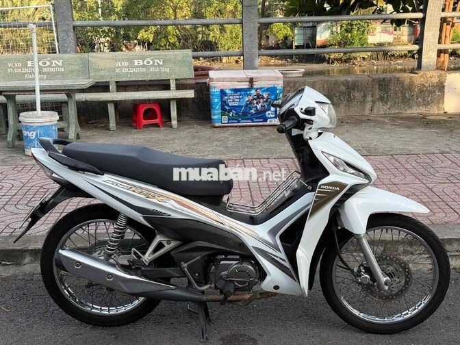 Honda Wave RSX 110 Fi 2015 Trắng