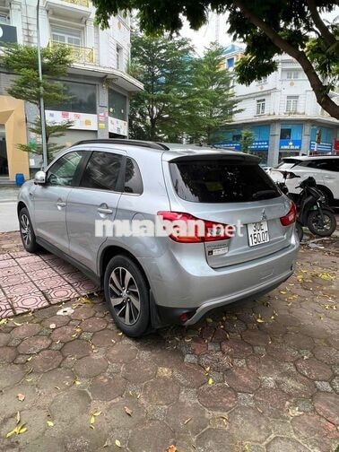 Mitsubishi Outlander Sport 2.0CVT Premium 2015