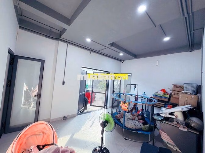 CHÍNH CHỦ CHO THUÊ NHÀ MỚI NGUYÊN CĂN FULL NỘI THẤT - GẦN SÂN BAY