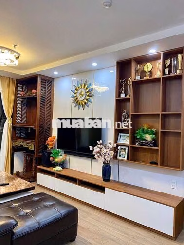 LÊN SÓNG CĂN HỘ CITYLAND TRỰC DIỆN HỒ BƠI GIÁ CHỈ 5,74 TỶ
