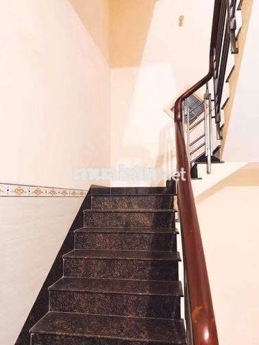 PHÒNG FULL NỘI THẤT KV SÂN BAY, CẦU VƯỢT CỘNG HOÀ