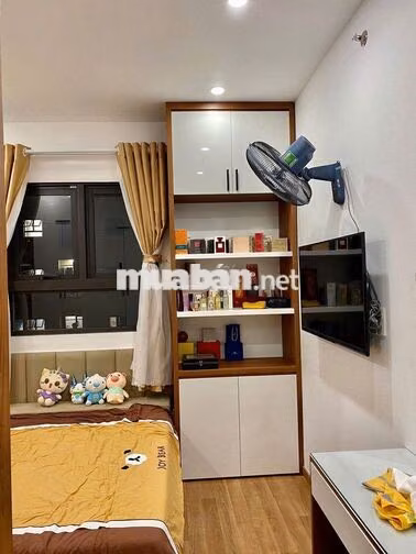 LÊN SÓNG CĂN HỘ CITYLAND TRỰC DIỆN HỒ BƠI GIÁ CHỈ 5,74 TỶ