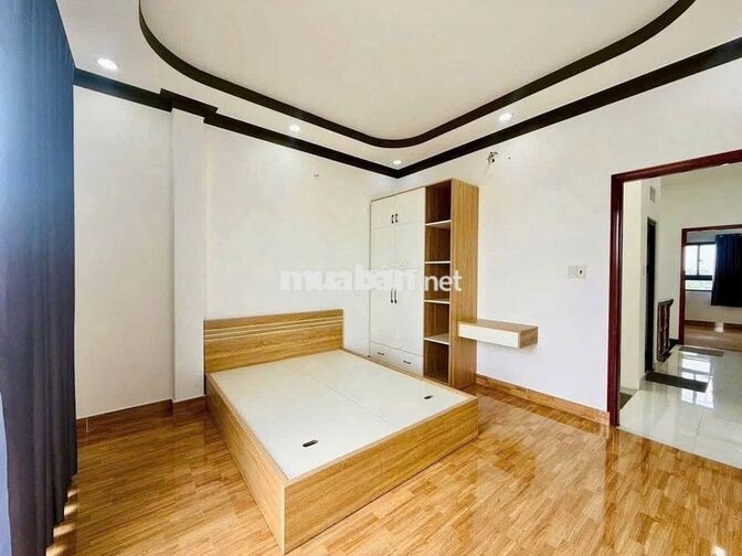 BÁN NHÀ 4 TẦNG  - HẺM Ô TÔ - THẠNH XUÂN 48,GIÁP Q12. GIÁ : 4,98 TỶ 