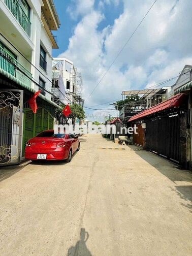 BÁN NHÀ 4 TẦNG  - HẺM Ô TÔ - THẠNH XUÂN 48,GIÁP Q12. GIÁ : 4,98 TỶ 