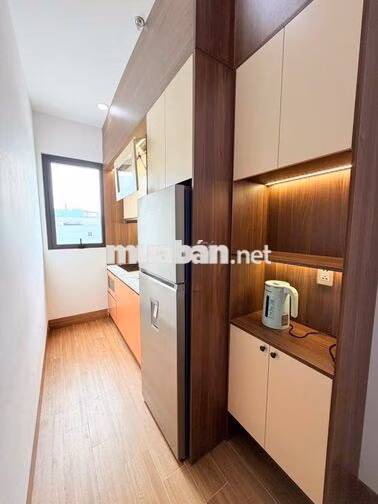Căn hộ 1 phòng ngủ đầy đủ nội thất, view biển Nguyễn Tất Thành